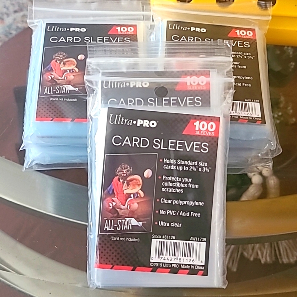 ULTRA PRO CARD SLEEVES 10 Packs